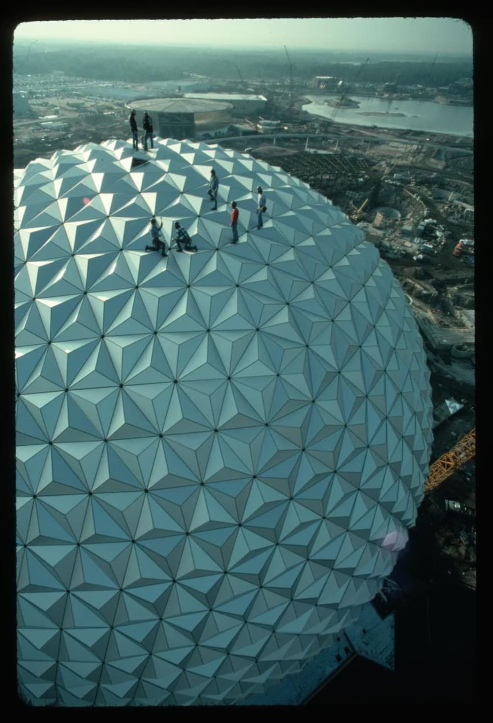 epcot ball construction